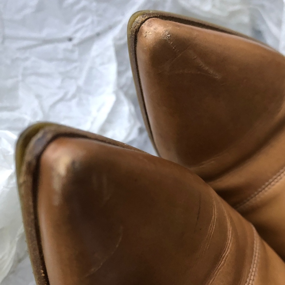 Gucci Black Box with Gold Logo - Picture 5 of 8